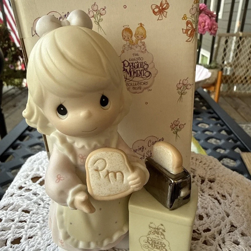 Precious Moments: C0017 A Special Toast to Precious Moments (5